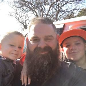 Meet your Posher, Clint